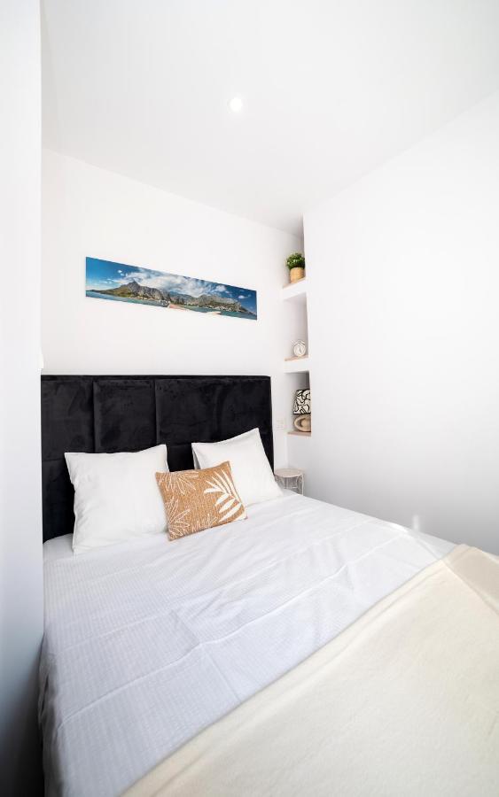 New Cozy Apartment - Center Of Old Town Оміш Екстер'єр фото
